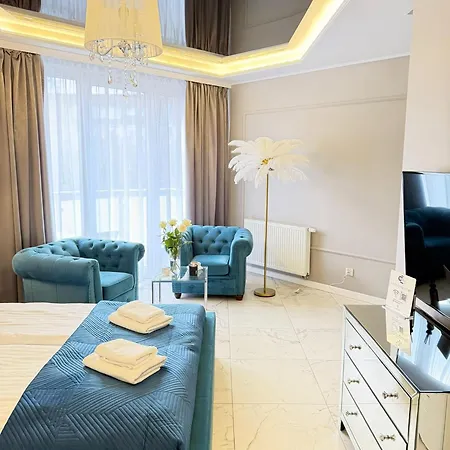 Prestiz 200 Metrow Od Centrum *