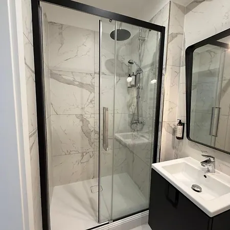 Prestiz Podfigorna 200 Metrow Od Centrum Apartment *