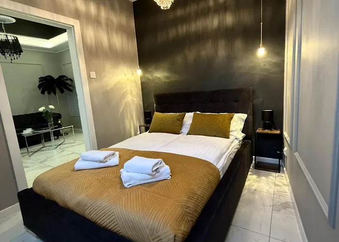 Prestiz Podfigorna 200 Metrow Od Centrum Appartamento