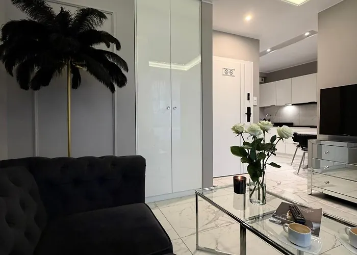 Appartamento Prestiz Podfigorna 200 Metrow Od Centrum Koszalin